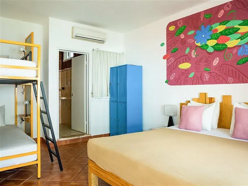Selina Playa Del Carmen Hotel